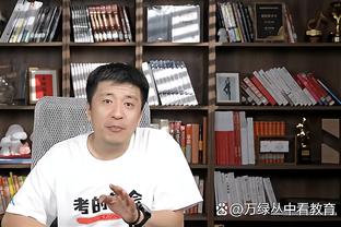 瓦拉内单场英超15次解围，近8个赛季曼联球员仅斯莫林曾做到